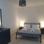 Kanari Apartment *